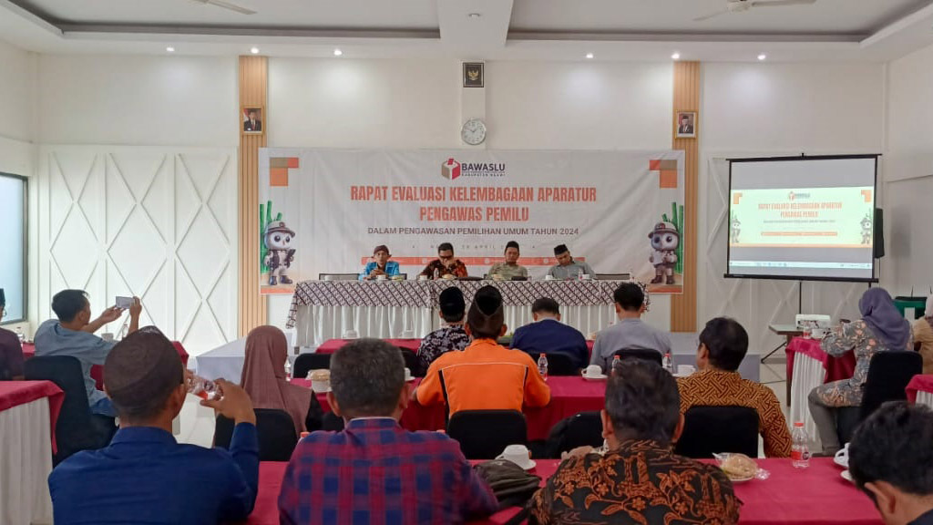 Evaluasi Aparatur Pengawas Pemilu