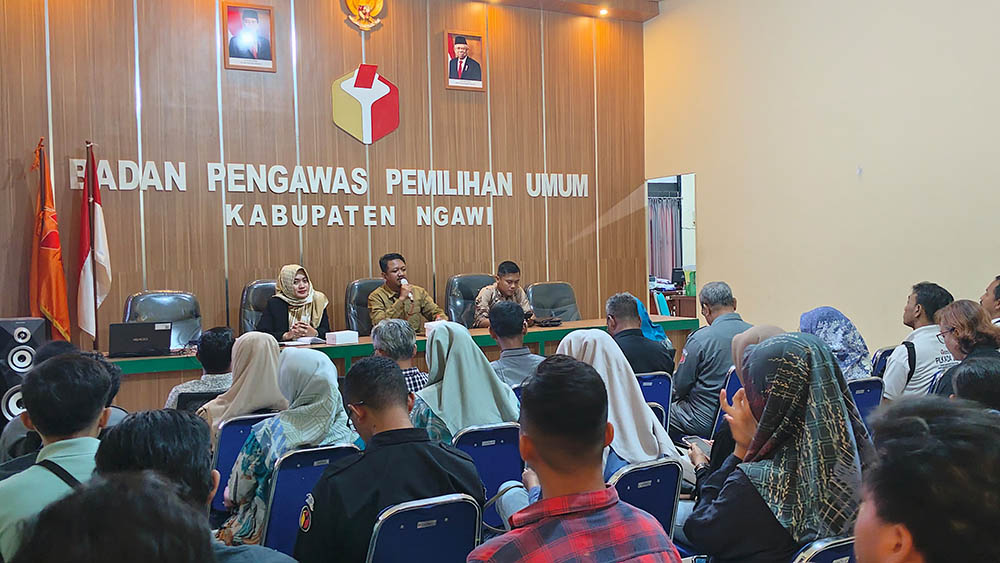 JAGA HAK PILIH : BAWASLU KABUPATEN NGAWI GELAR RAPAT KOORDINASI BERSAMA JAJARAN PANWASCAM