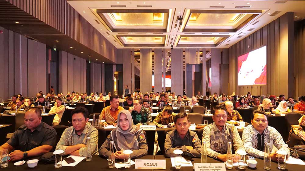 BAWASLU NGAWI HADIRI RAPAT PIMPINAN BAWASLU PROVINSI JAWA TIMUR