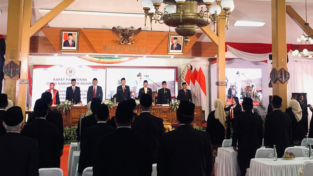 BAWASLU KABUPATEN NGAWI HADIRI PELANTIKAN DPRD KABUPATEN