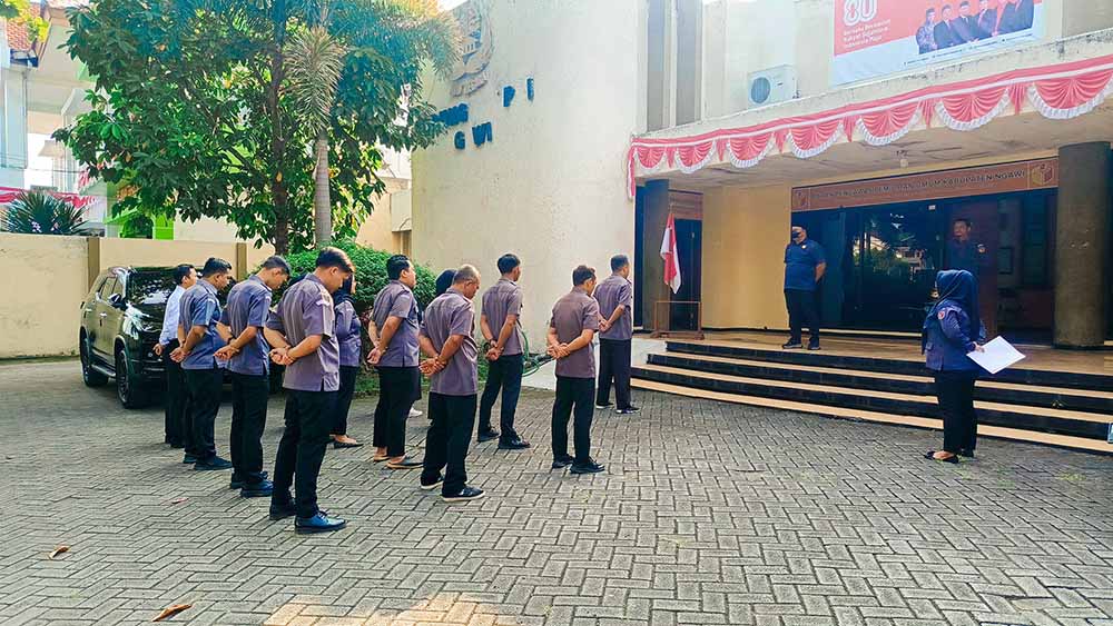 Bawaslu Kabupaten Ngawi Gelar Apel Pagi Hari Senin