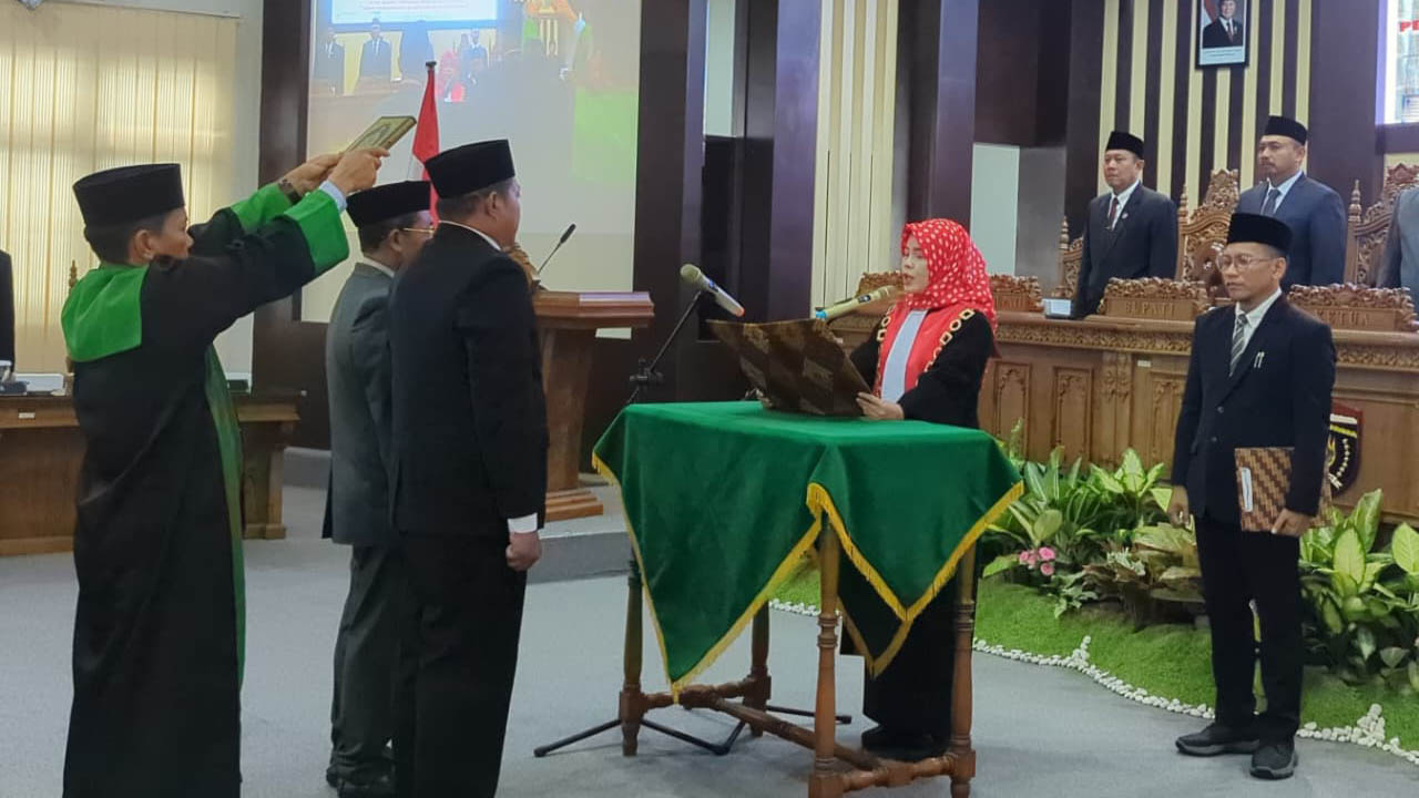 Bawaslu Kabupaten Ngawi Lakukan Pengawasan Rapat Paripurna DPRD Terkait PAW