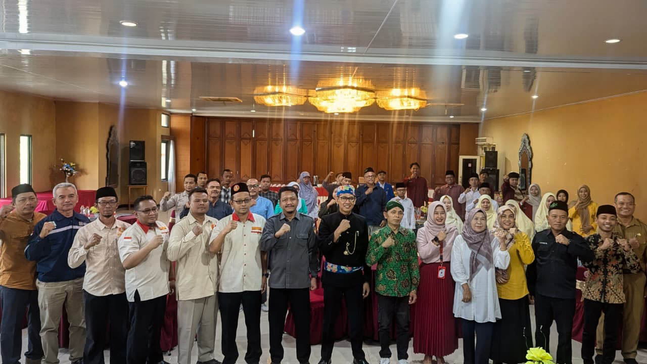 Bawaslu Ngawi Paparkan Strategi Pencegahan Kerawanan Pemilu dalam Forum “Peduli Negeri dengan NGOPI”
