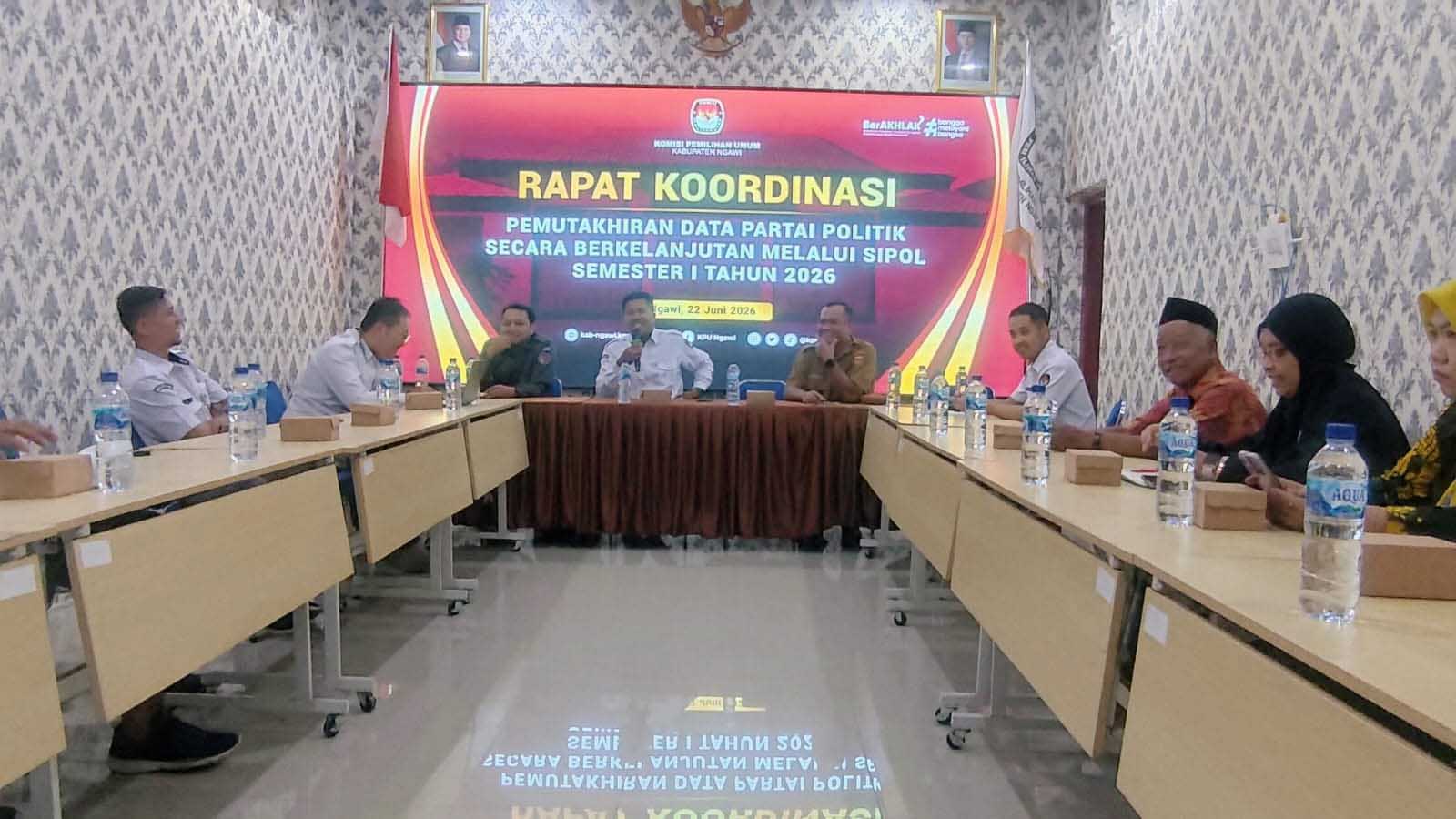 Bawaslu Ngawi Hadiri Rakor Pemutakhiran Data Partai Politik Berkelanjutan Melalui Sipol Semester I Tahun 2026