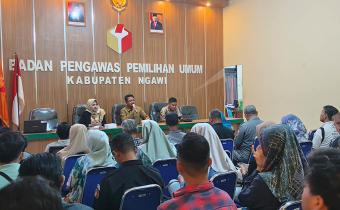 JAGA HAK PILIH : BAWASLU KABUPATEN NGAWI GELAR RAPAT KOORDINASI BERSAMA JAJARAN PANWASCAM
