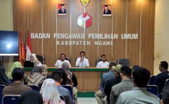 Divisi Hukum bekalai Panwaslu Kecamatan dengan Perbawaslu 6 tahun 2024