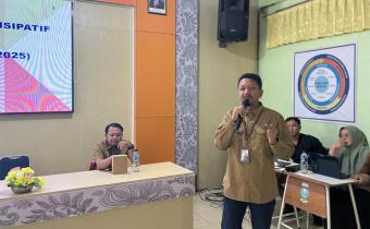 Bawaslu Goes to School: Tanamkan Semangat Pengawasan Partisipatif di SMK Negeri 1 Ngawi