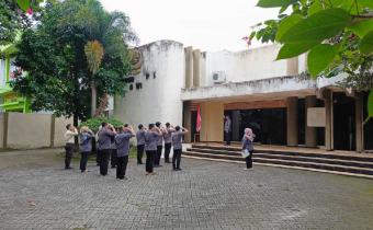 Tetap Produktif di Bulan Ramadhan, Bawaslu Ngawi Tekankan Profesionalisme Kerja