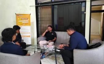 Mahasiswa Unesa Dalami Hukum Tata Negara, Bawaslu Ngawi Paparkan Peran Konstitusional dan Tantangan Pengawasan Pemilu