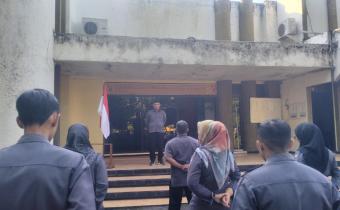 Bawaslu Kabupaten Ngawi Gelar Apel Rutin, Tekankan Pentingnya Koordinasi Lintas Divisi